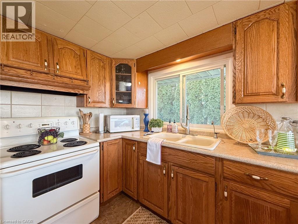 21 Poplar Road, Long Point, Ontario  N0E 1M0 - Photo 13 - 40823845