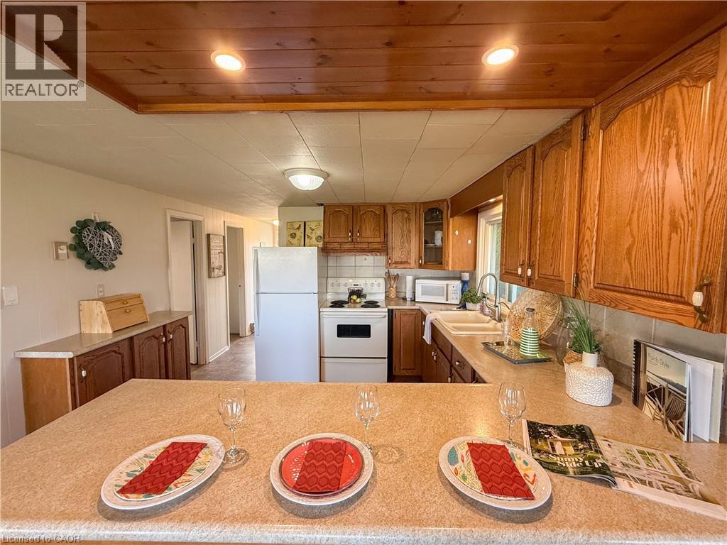 21 Poplar Road, Long Point, Ontario  N0E 1M0 - Photo 15 - 40823845
