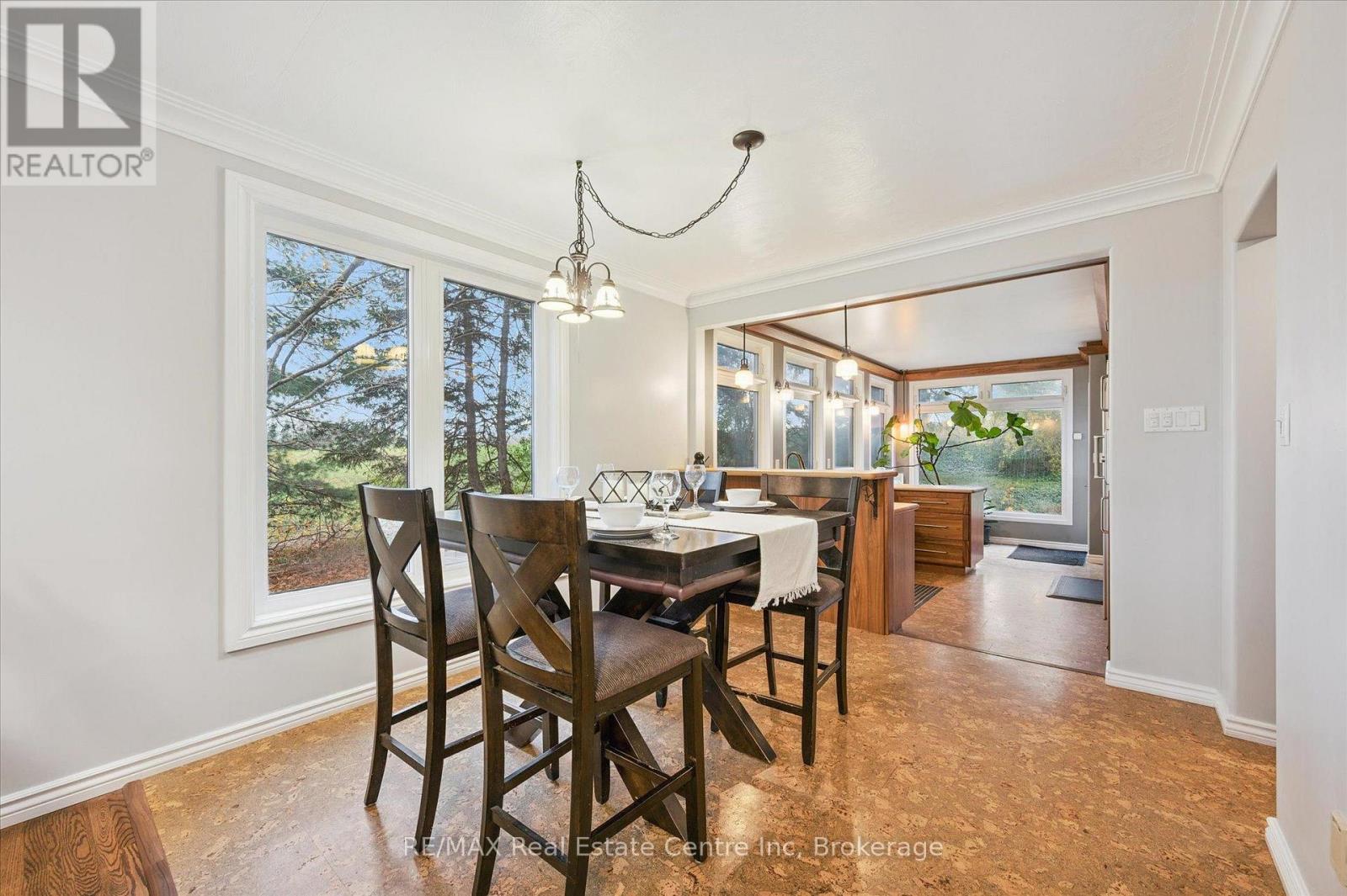500 Watson Parkway S, Guelph, Ontario  N1L 0N9 - Photo 3 - X13080994