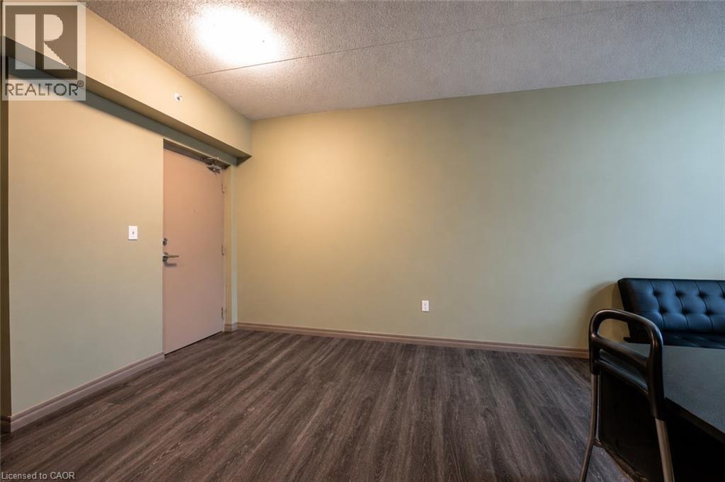 8 Hickory Street W Unit# 404, Waterloo, Ontario  N2L 3H6 - Photo 11 - 40825894