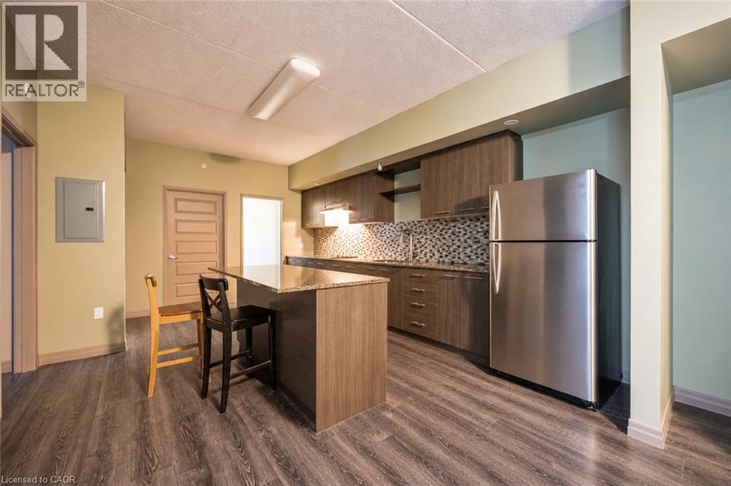 8 Hickory Street W Unit# 404, Waterloo, Ontario  N2L 3H6 - Photo 12 - 40825894