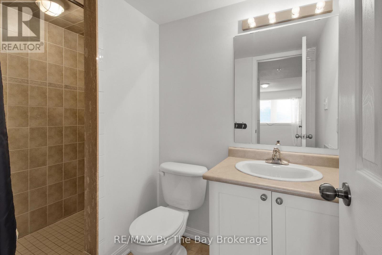 311 - 16 Westbury Road, Wasaga Beach, Ontario  L9Z 0B8 - Photo 18 - S13081560