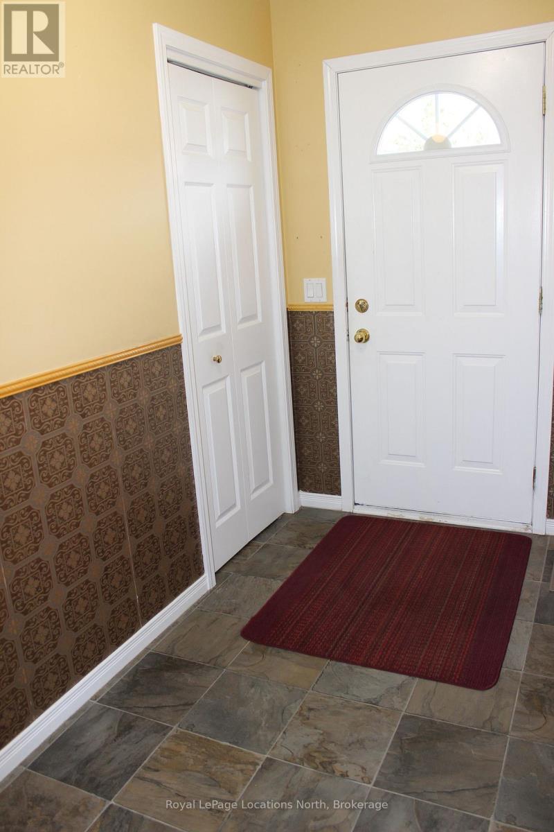 4 St James Place, Wasaga Beach, Ontario  L9Z 3A8 - Photo 20 - S13081644