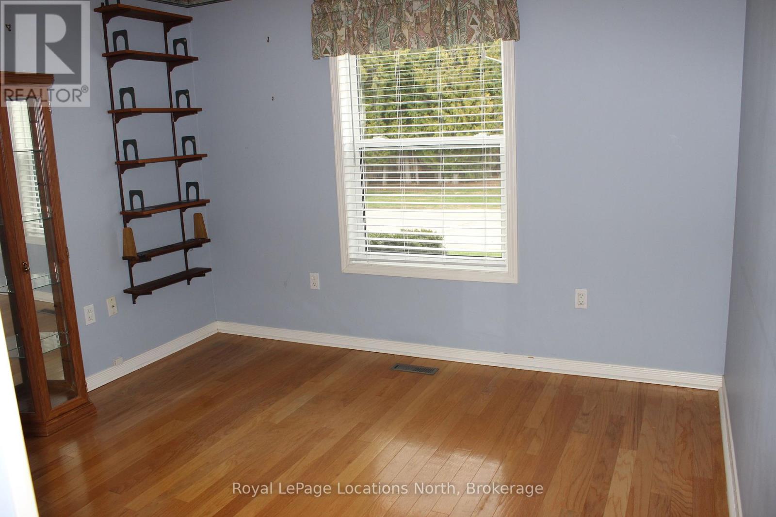 4 St James Place, Wasaga Beach, Ontario  L9Z 3A8 - Photo 21 - S13081644