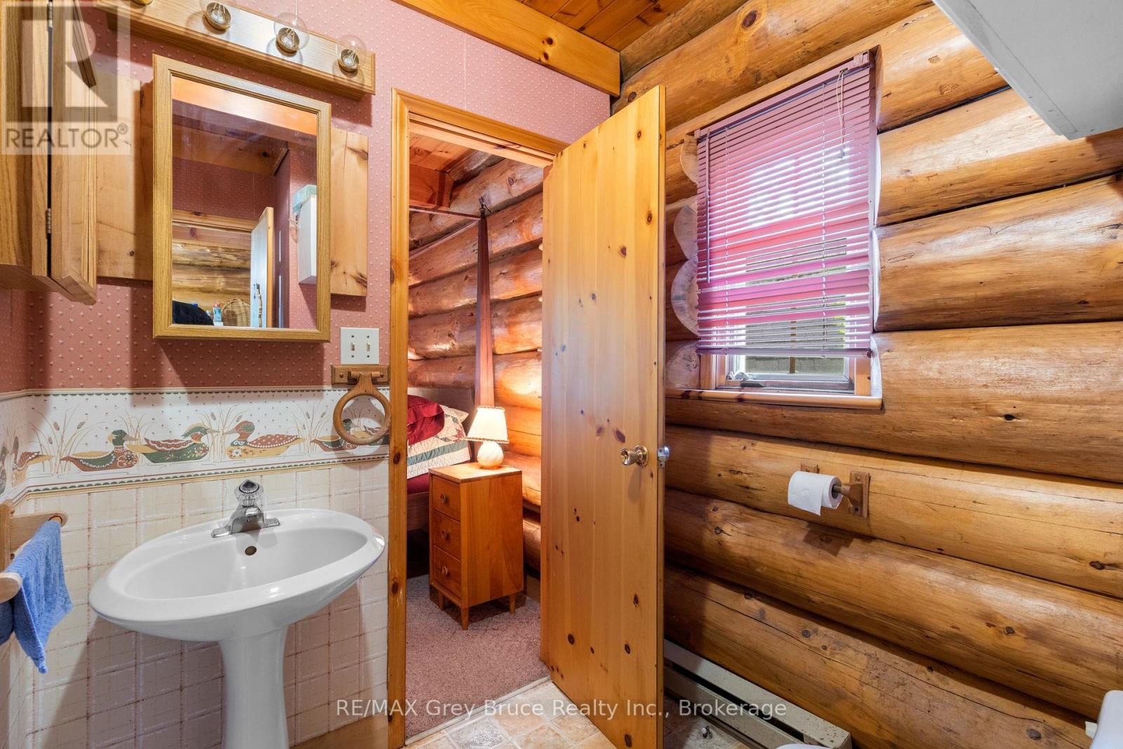 12 Scugog Lane, Northern Bruce Peninsula, Ontario  N0H 2R0 - Photo 23 - X13082294