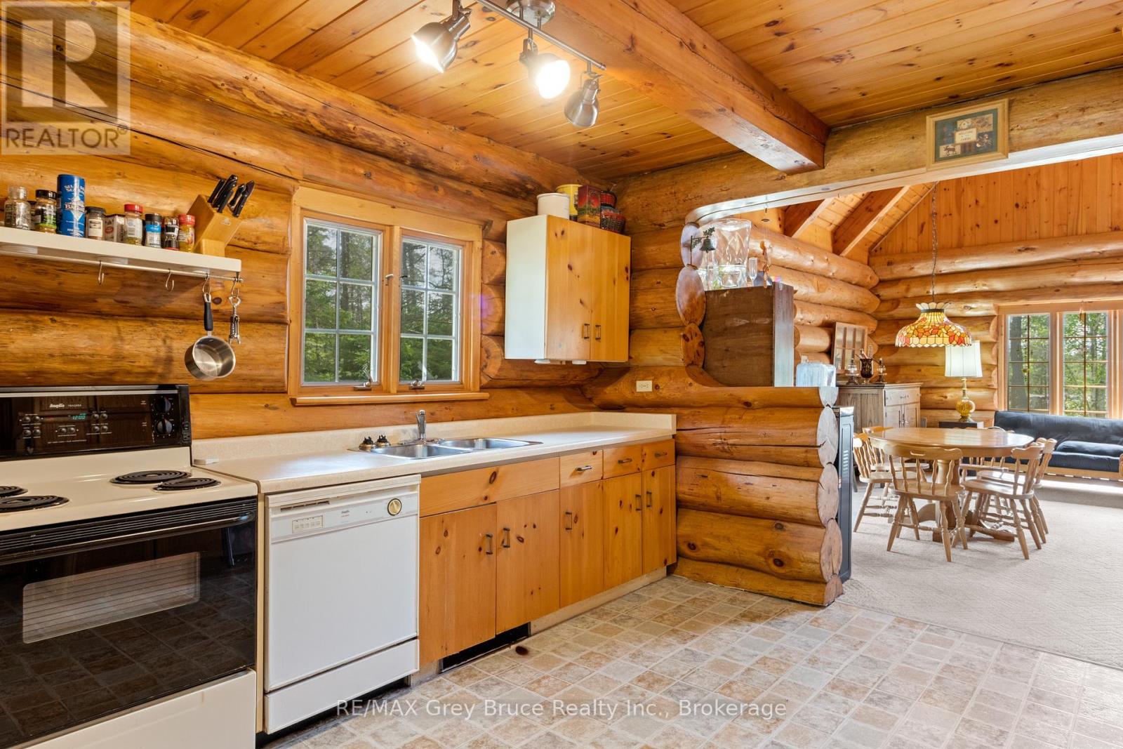 12 Scugog Lane, Northern Bruce Peninsula, Ontario  N0H 2R0 - Photo 9 - X13082294