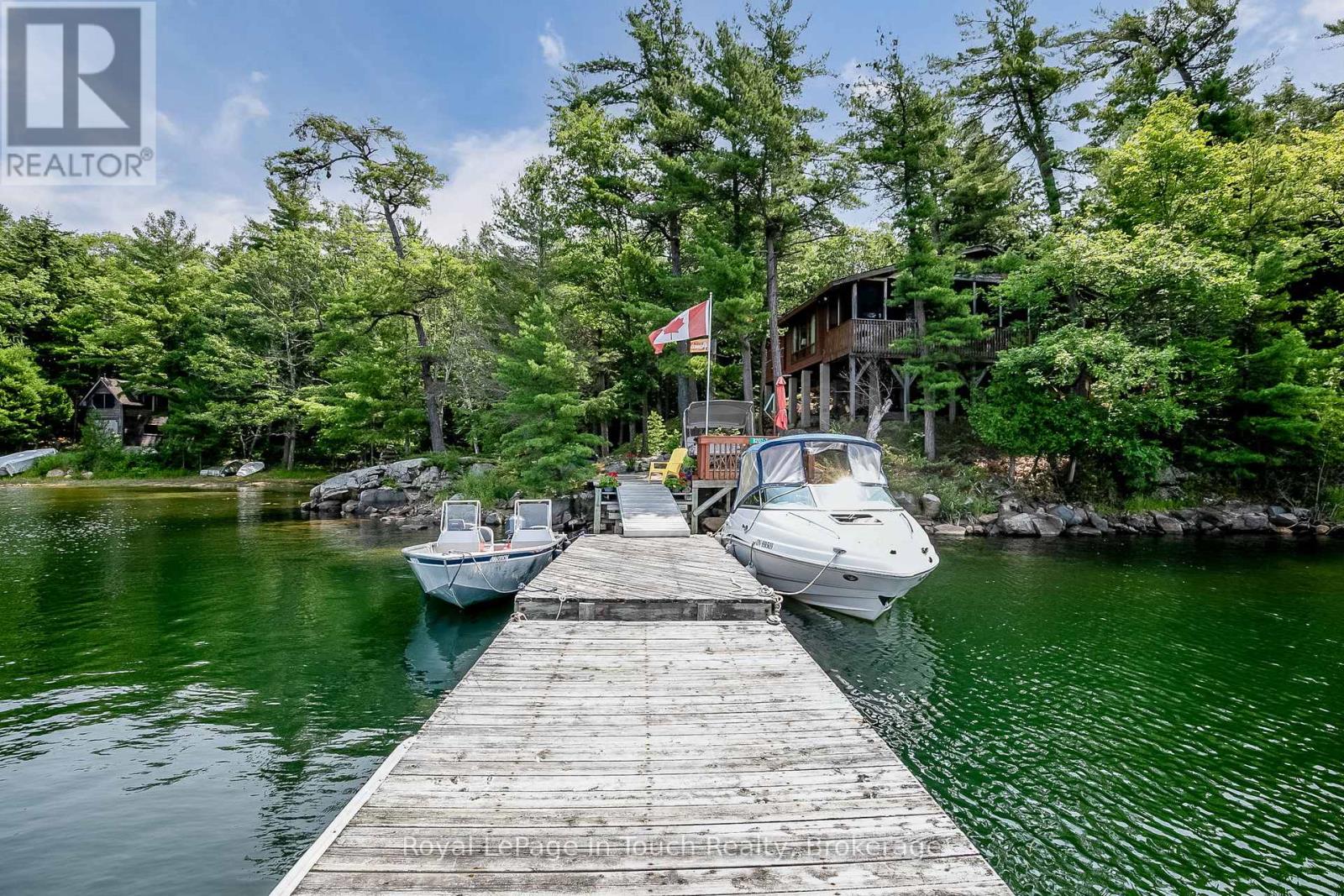 B207-7 Wahsoune Island, The Archipelago, Ontario  P2A 0B7 - Photo 2 - X13082342