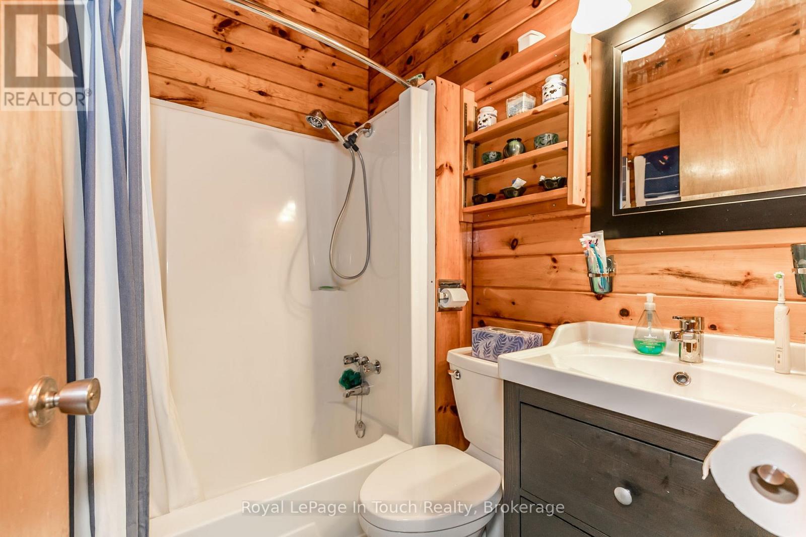 B207-7 Wahsoune Island, The Archipelago, Ontario  P2A 0B7 - Photo 21 - X13082342
