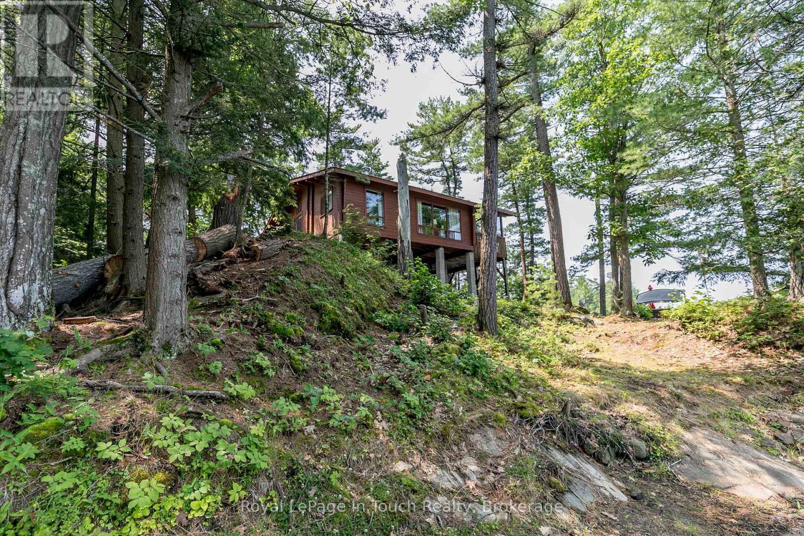 B207-7 Wahsoune Island, The Archipelago, Ontario  P2A 0B7 - Photo 33 - X13082342
