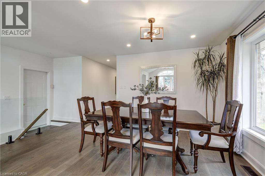 29 Wiltshire Place, Ancaster, Ontario  L9K 1M4 - Photo 5 - 40824421