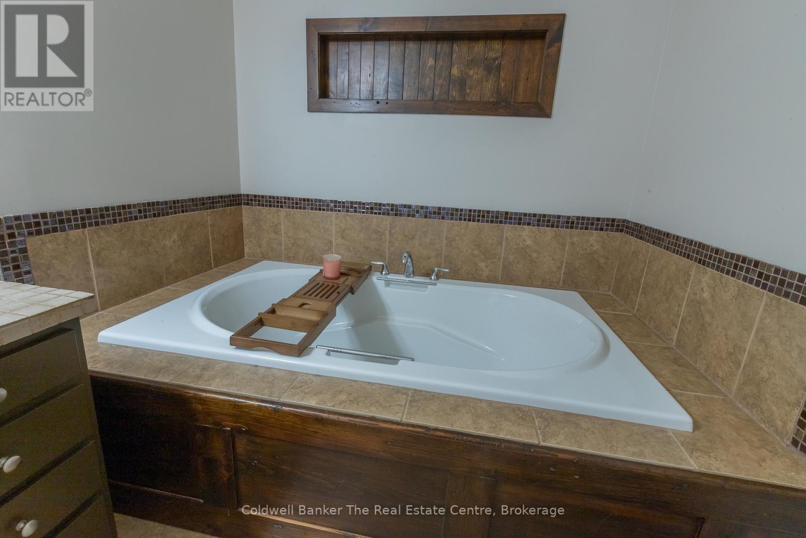 3016 118 Highway, Bracebridge, Ontario  P1L 1X1 - Photo 17 - X13082550