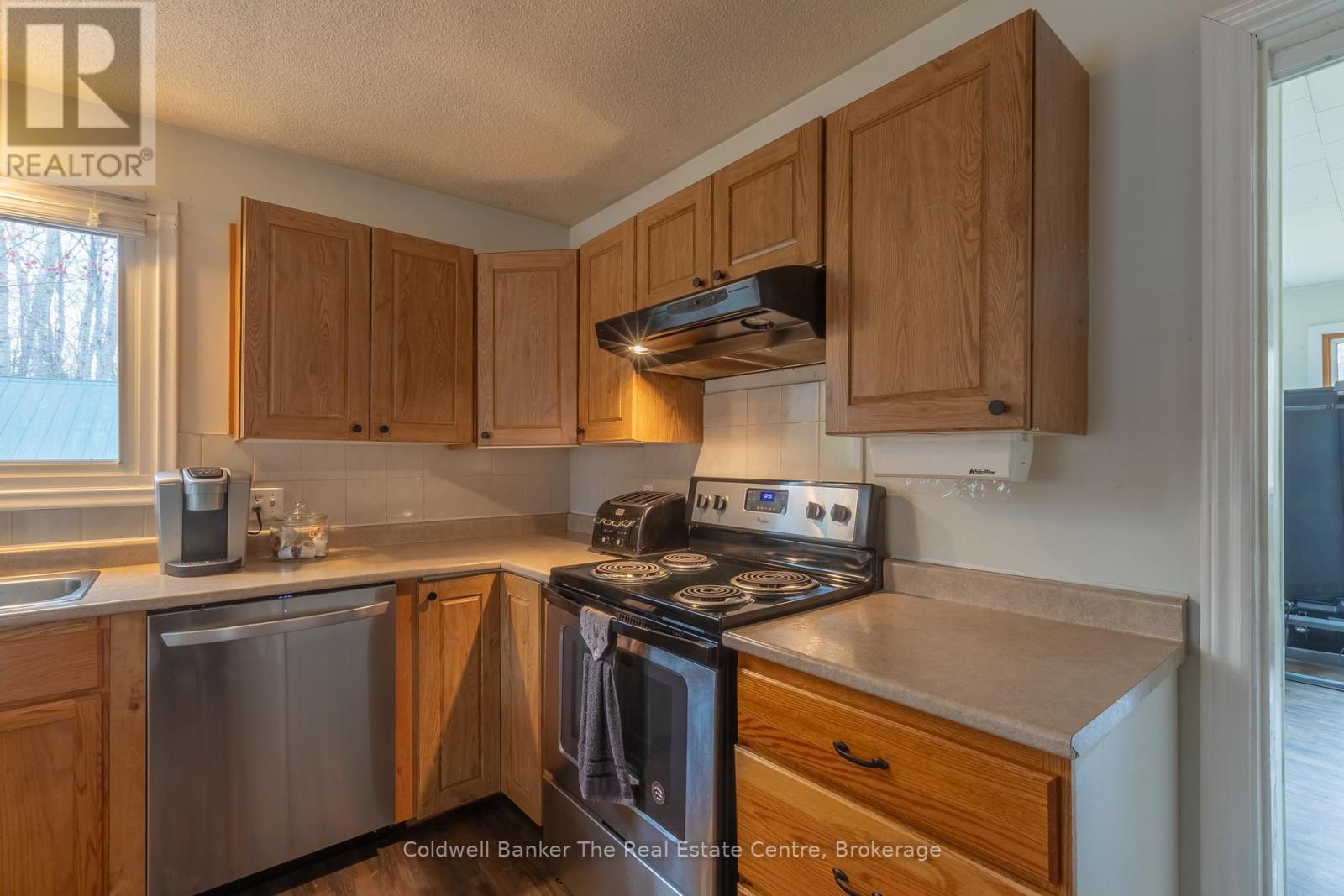 3016 118 Highway, Bracebridge, Ontario  P1L 1X1 - Photo 6 - X13082550