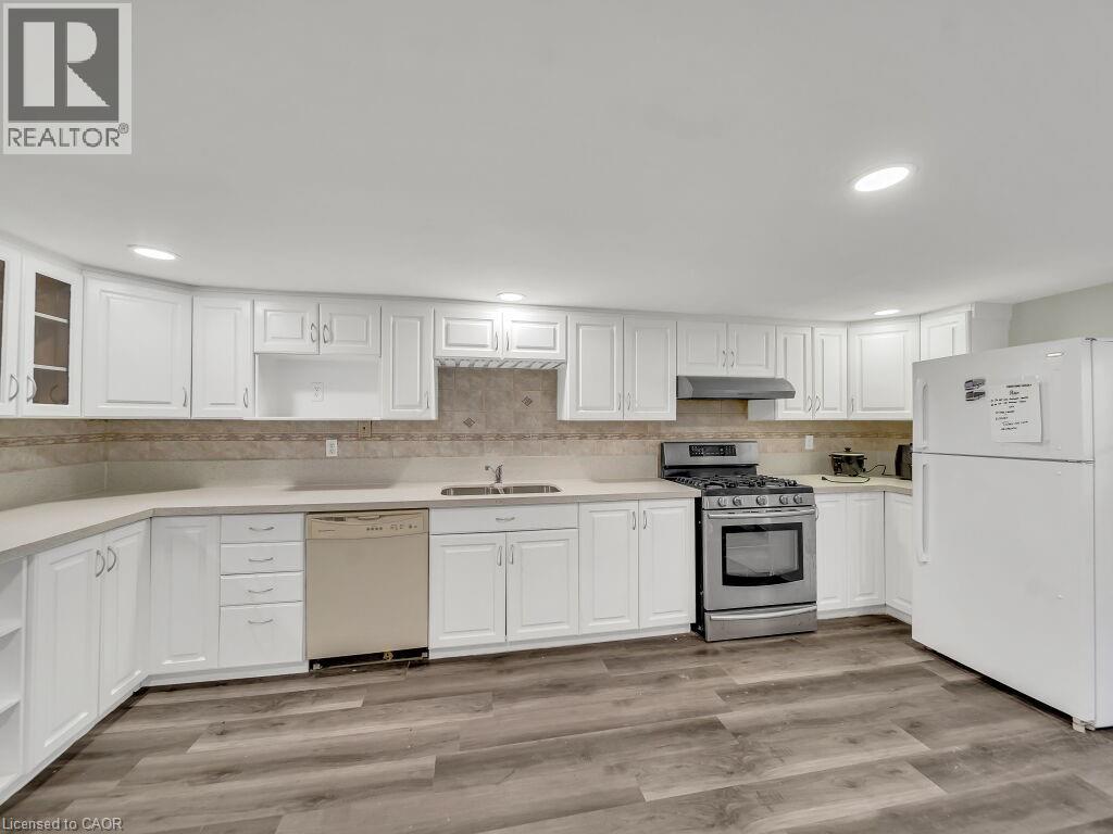 860 Vine Street, Cambridge, Ontario  N3H 2Z5 - Photo 42 - 40827134