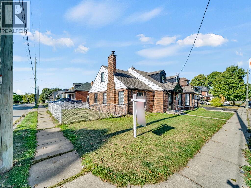 860 Vine Street, Cambridge, Ontario  N3H 2Z5 - Photo 3 - 40827093