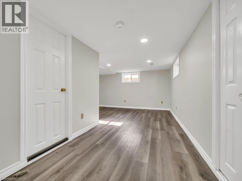 860 Vine Street, Cambridge, Ontario  N3H 2Z5 - Photo 37 - 40827093