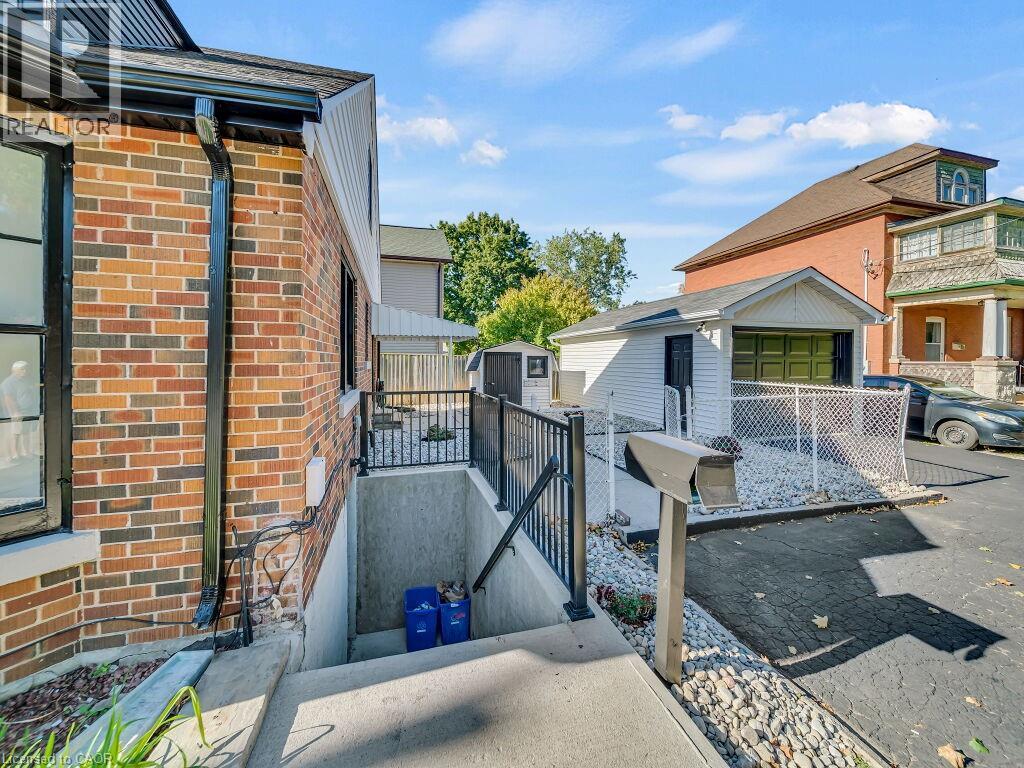 860 Vine Street, Cambridge, Ontario  N3H 2Z5 - Photo 5 - 40827093