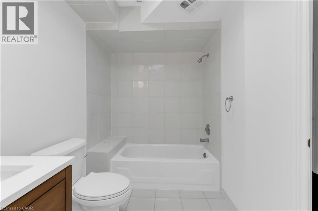 1389 Lakeshore Road, Burlington, Ontario  L7S 1B1 - Photo 17 - 40825361