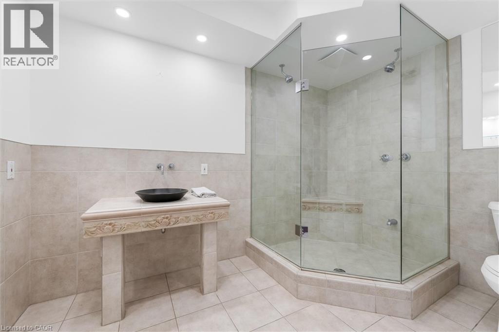 1389 Lakeshore Road, Burlington, Ontario  L7S 1B1 - Photo 43 - 40825361