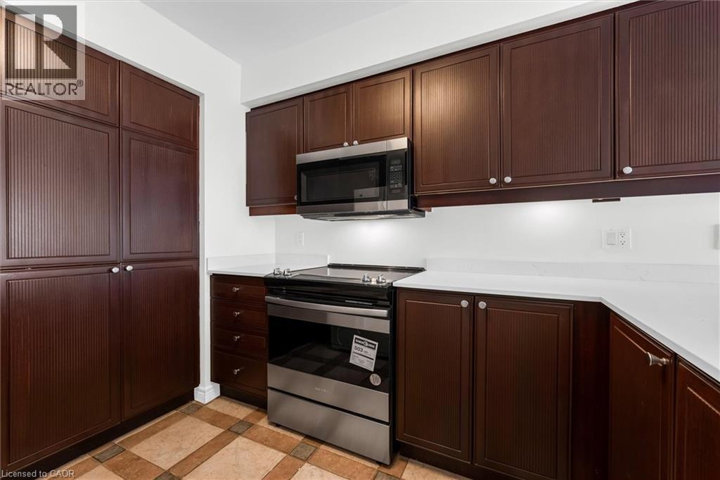 1389 Lakeshore Road, Burlington, Ontario  L7S 1B1 - Photo 45 - 40825361