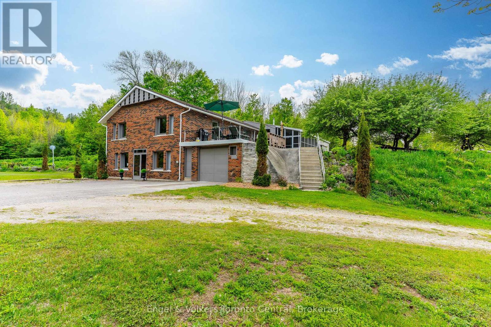 215588 Concession 4, Chatsworth, Ontario  N0H 2V0 - Photo 3 - X13083238