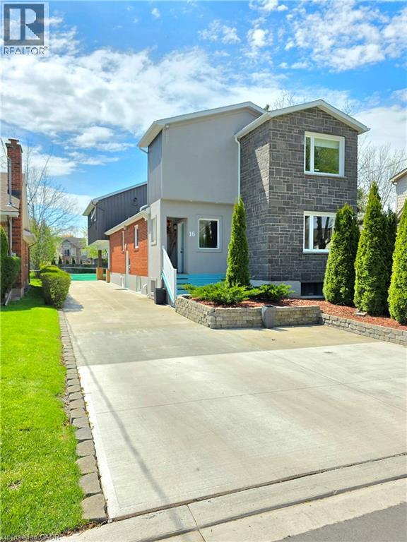 16 Forest Hill Road, St. Catharines, Ontario  L2R 3T7 - Photo 4 - 40827121