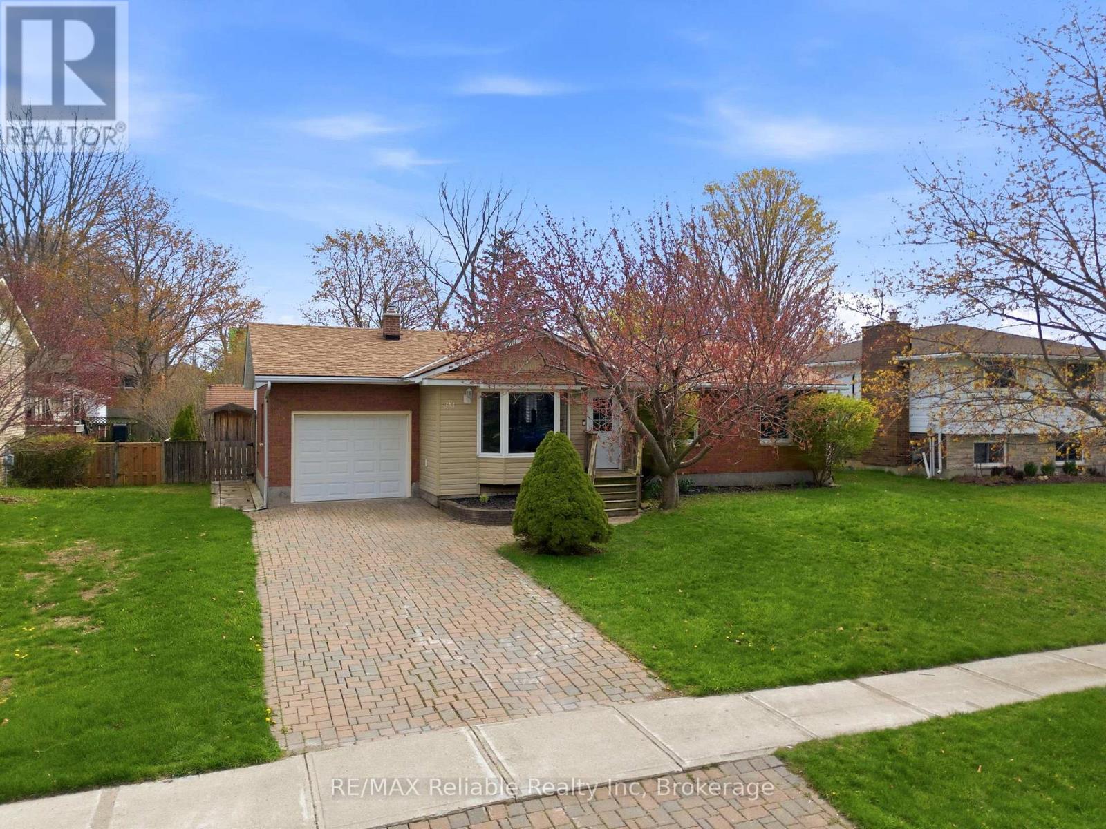 313 Krohmer Drive, Goderich, Ontario  N7A 4G8 - Photo 2 - X13083794