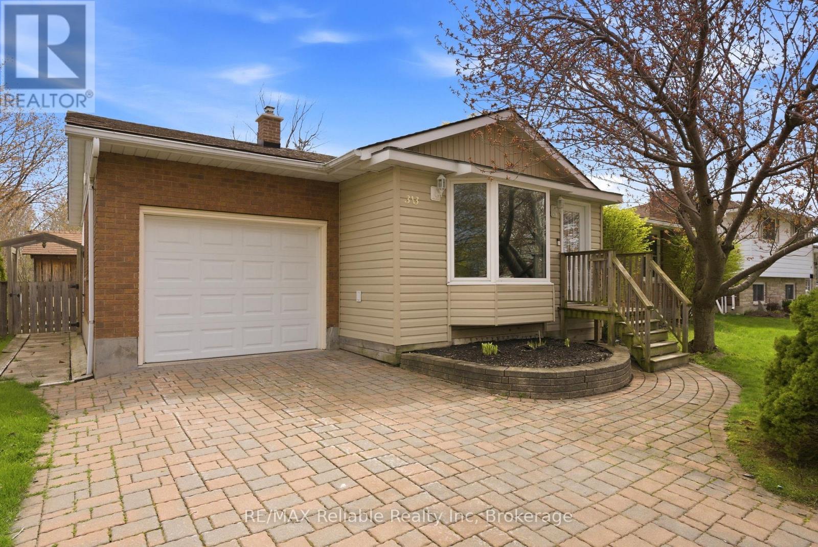 313 Krohmer Drive, Goderich, Ontario  N7A 4G8 - Photo 4 - X13083794