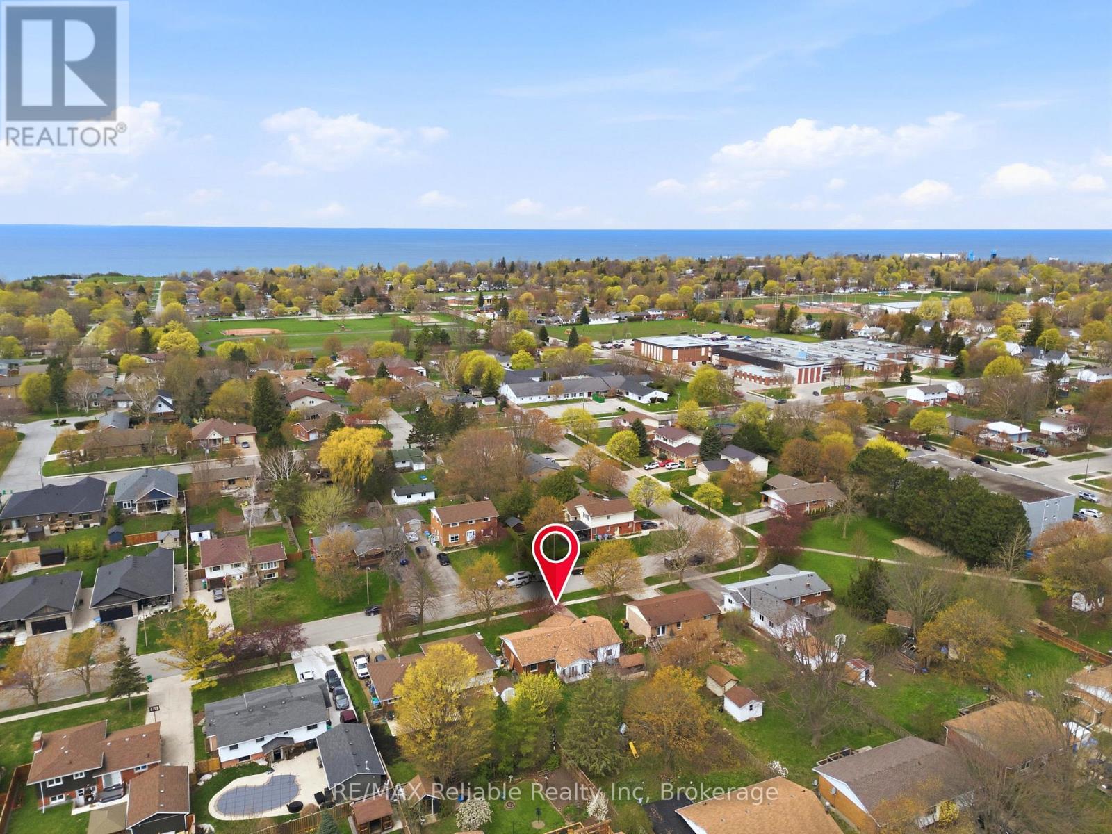 313 Krohmer Drive, Goderich, Ontario  N7A 4G8 - Photo 46 - X13083794