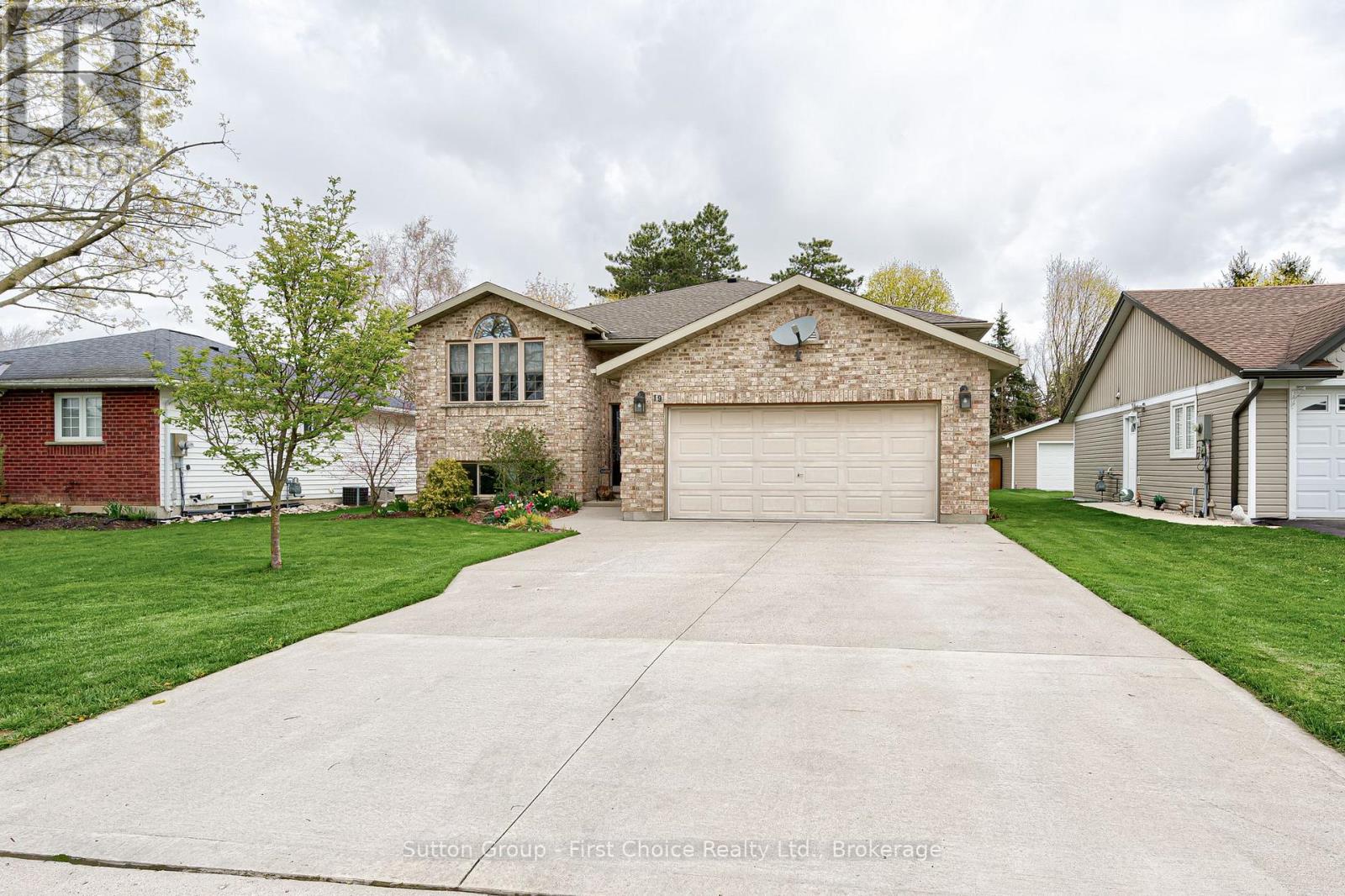 19 Eleanor Street, West Perth, Ontario  N0K 1N0 - Photo 3 - X13084390