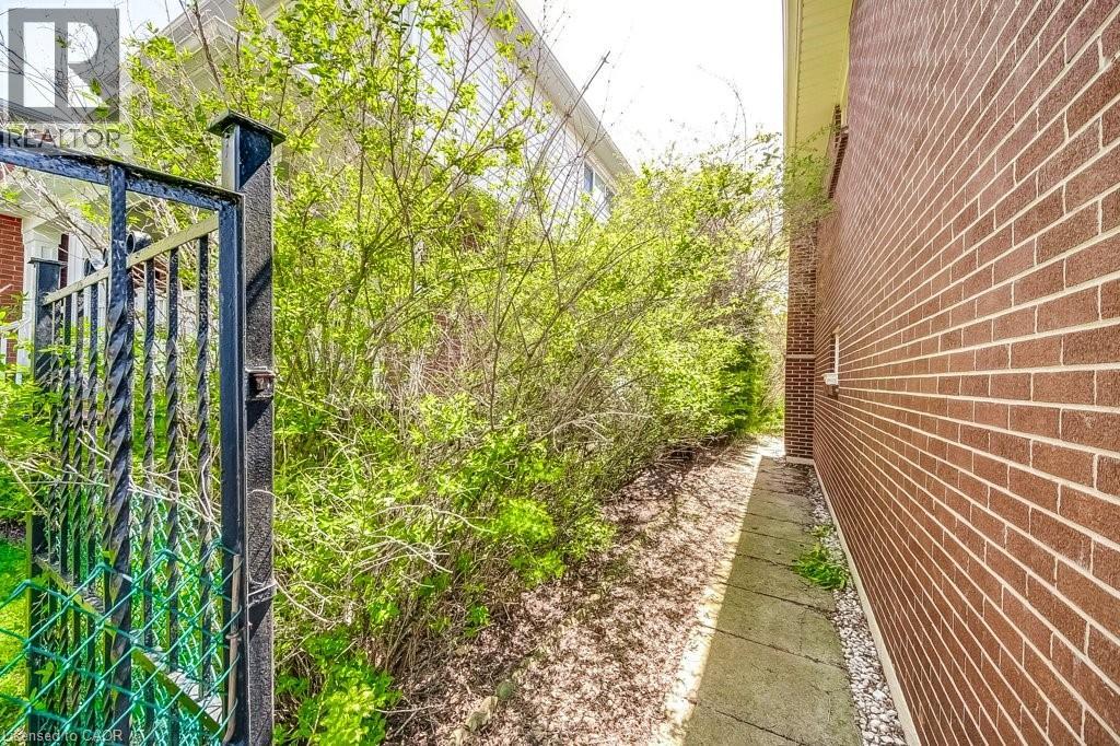 4356 Dublin Crescent, Burlington, Ontario  L7L 2S5 - Photo 41 - 40827272