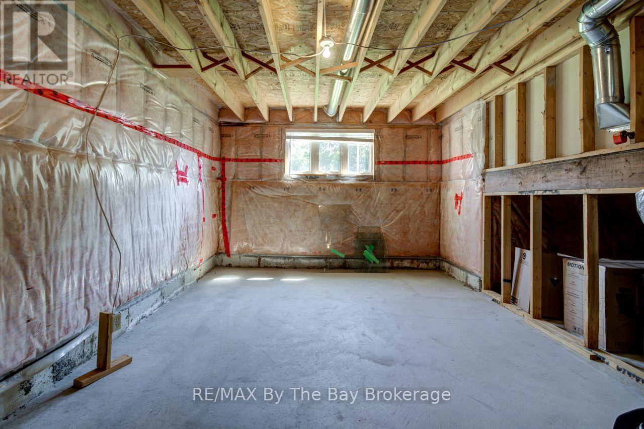420 Ramblewood Drive, Wasaga Beach, Ontario  L9Z 1P3 - Photo 31 - S13085280