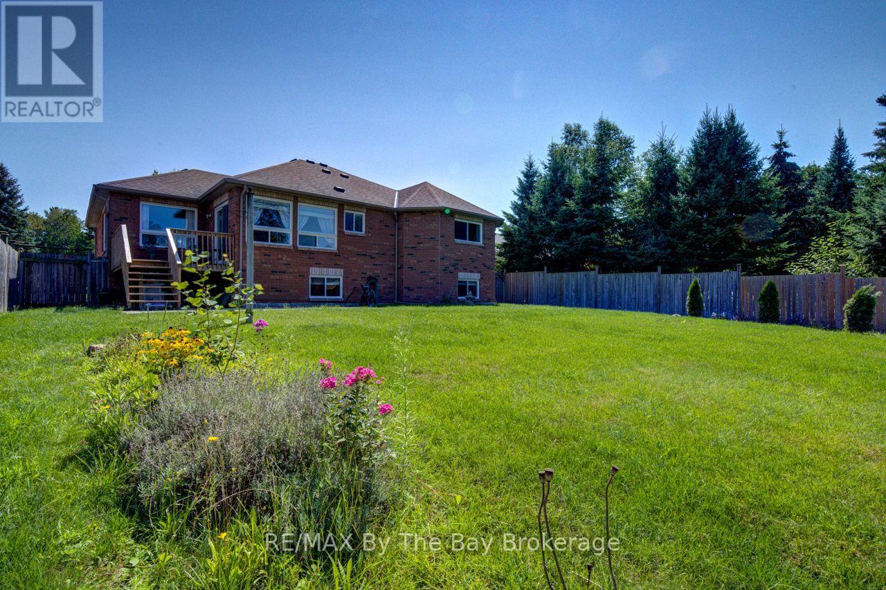 420 Ramblewood Drive, Wasaga Beach, Ontario  L9Z 1P3 - Photo 43 - S13085280