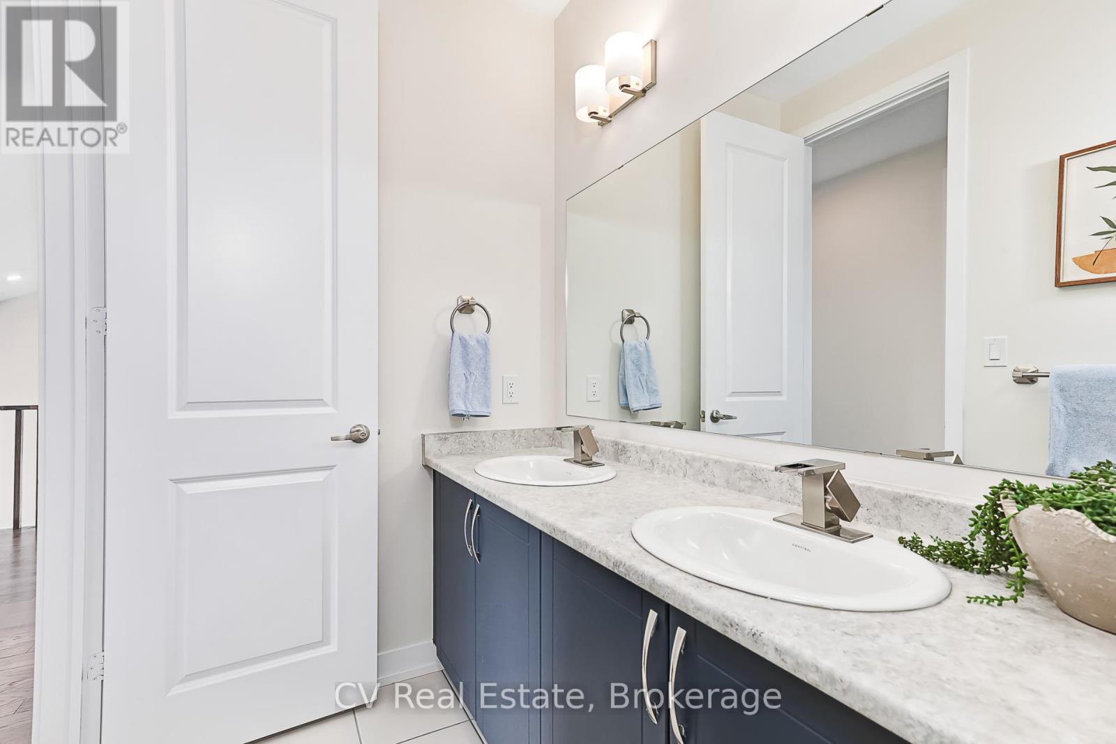 111 Stoneleigh Drive, Blue Mountains, Ontario  L9Y 4P5 - Photo 21 - X13085676