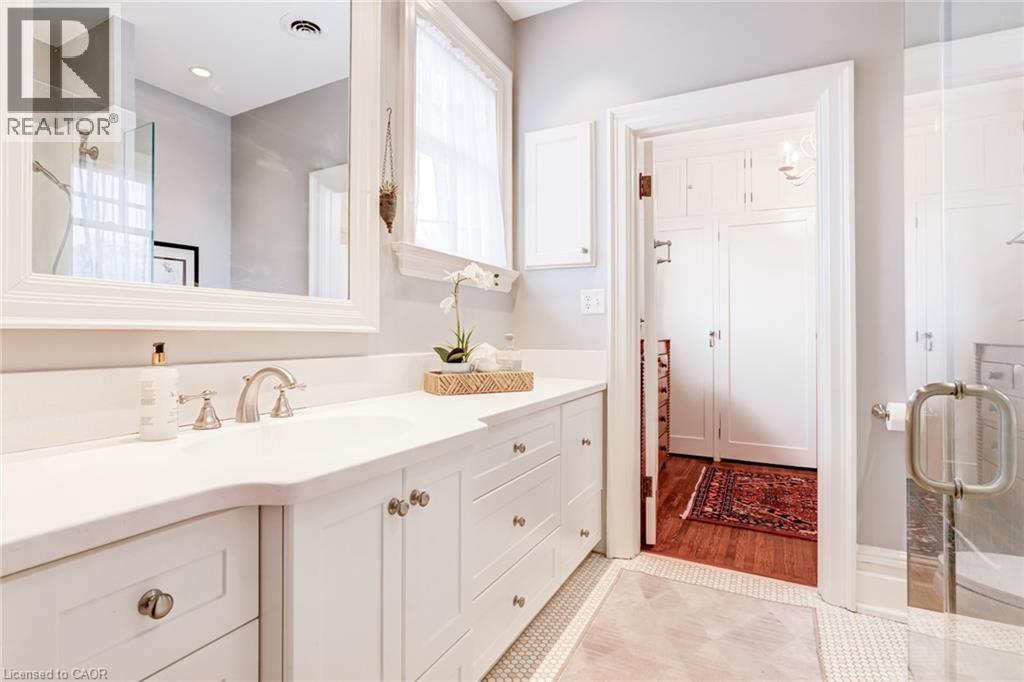 5 Undercliffe Avenue, Hamilton, Ontario  L8P 3G9 - Photo 24 - 40827274