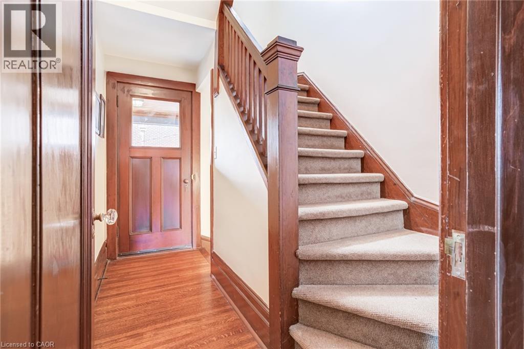 5 Undercliffe Avenue, Hamilton, Ontario  L8P 3G9 - Photo 33 - 40827274