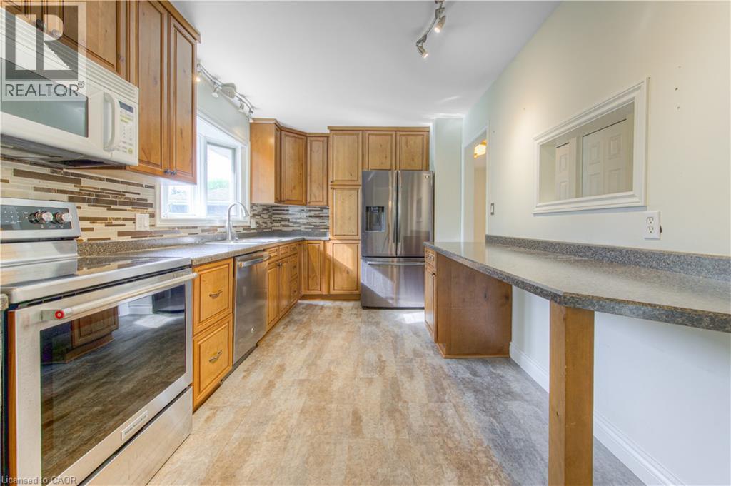 18 Gilston Parkway, Paris, Ontario  N3L 3K6 - Photo 13 - 40826694