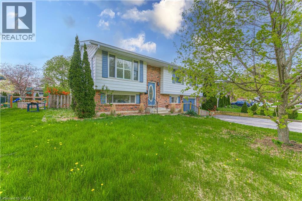 18 Gilston Parkway, Paris, Ontario  N3L 3K6 - Photo 3 - 40826694