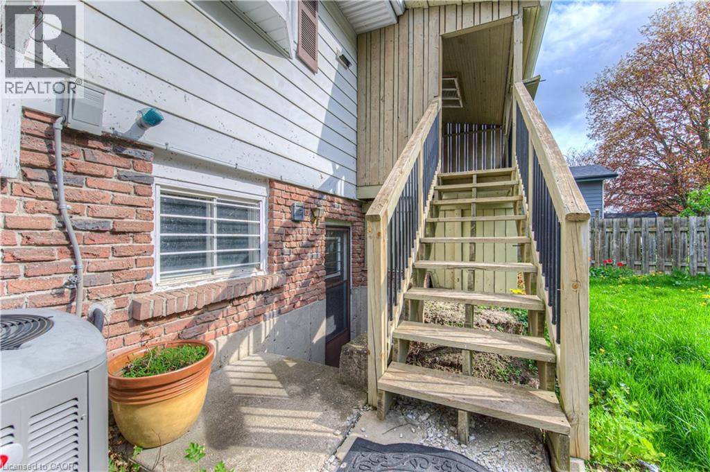 18 Gilston Parkway, Paris, Ontario  N3L 3K6 - Photo 35 - 40826694