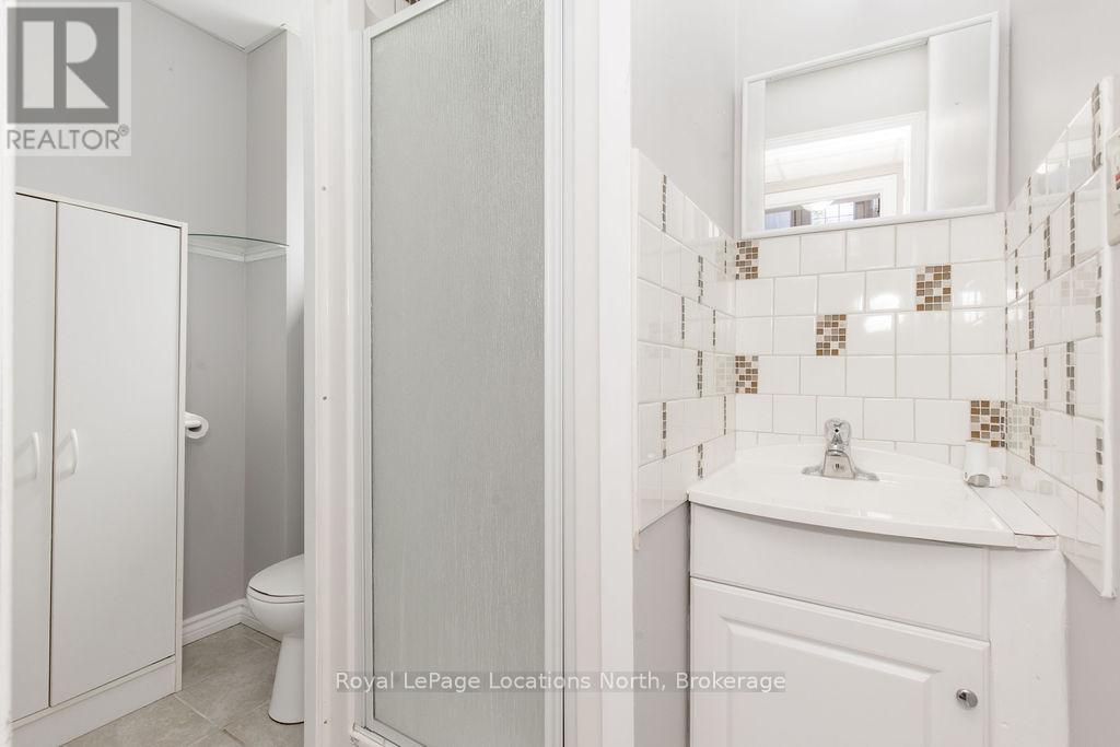 45 William Avenue, Wasaga Beach, Ontario  L9Z 2X3 - Photo 23 - S13085722