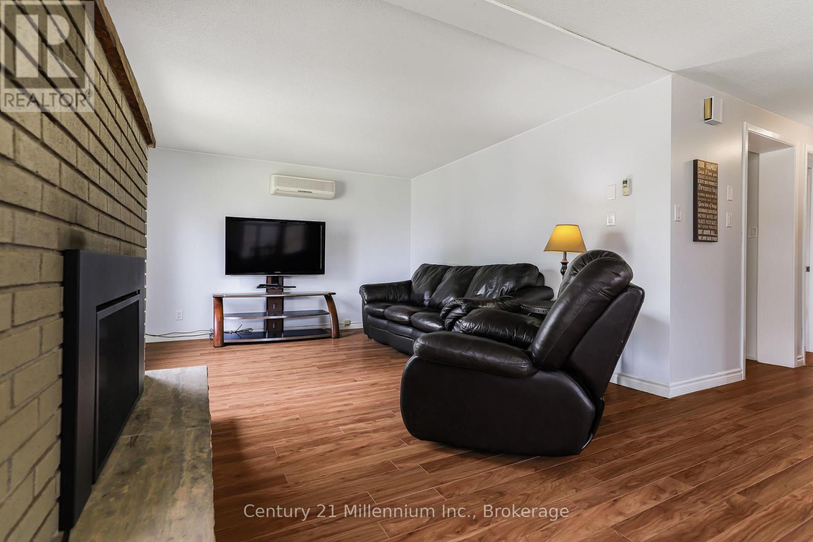 72234 Lakeshore Drive, Bluewater, Ontario  N0M 1N0 - Photo 8 - X13085686