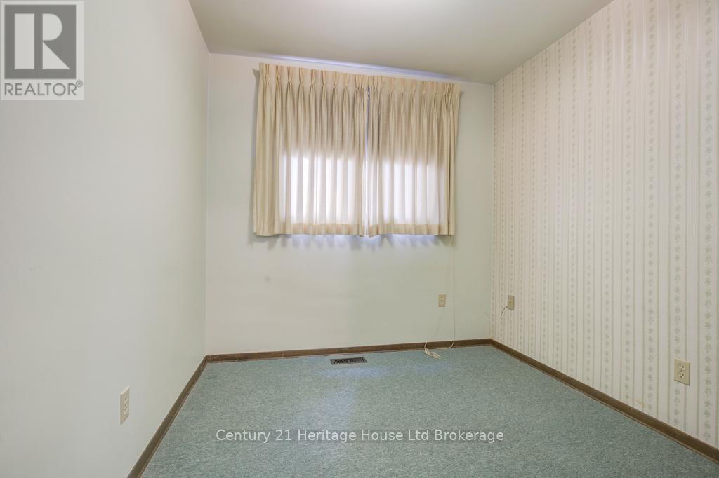 165 Park Row, Woodstock, Ontario  N4S 1V9 - Photo 13 - X13086184
