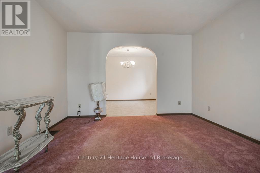 165 Park Row, Woodstock, Ontario  N4S 1V9 - Photo 6 - X13086184