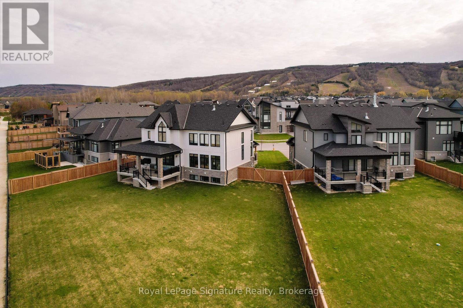 110 Cattail Crescent, Blue Mountains, Ontario  L9Y 5L3 - Photo 41 - X13086302