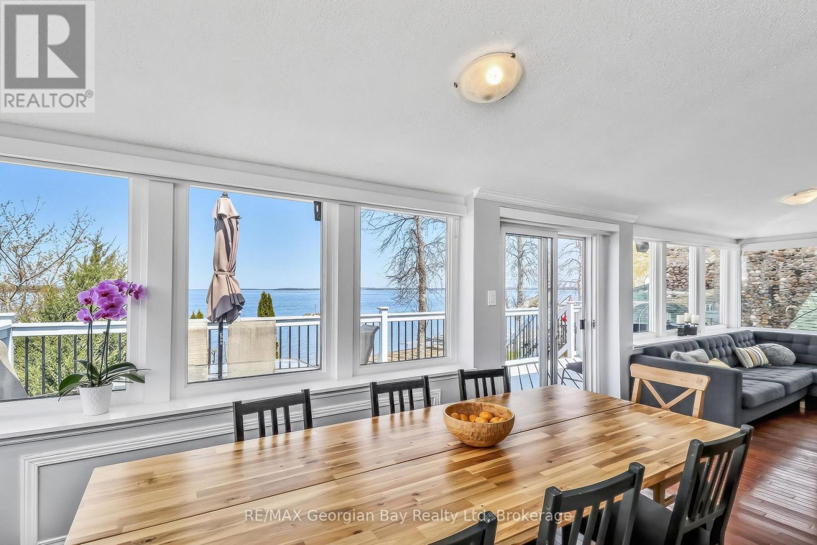 12 Robins Point Road, Tay, Ontario  L0K 2A0 - Photo 19 - S13087020