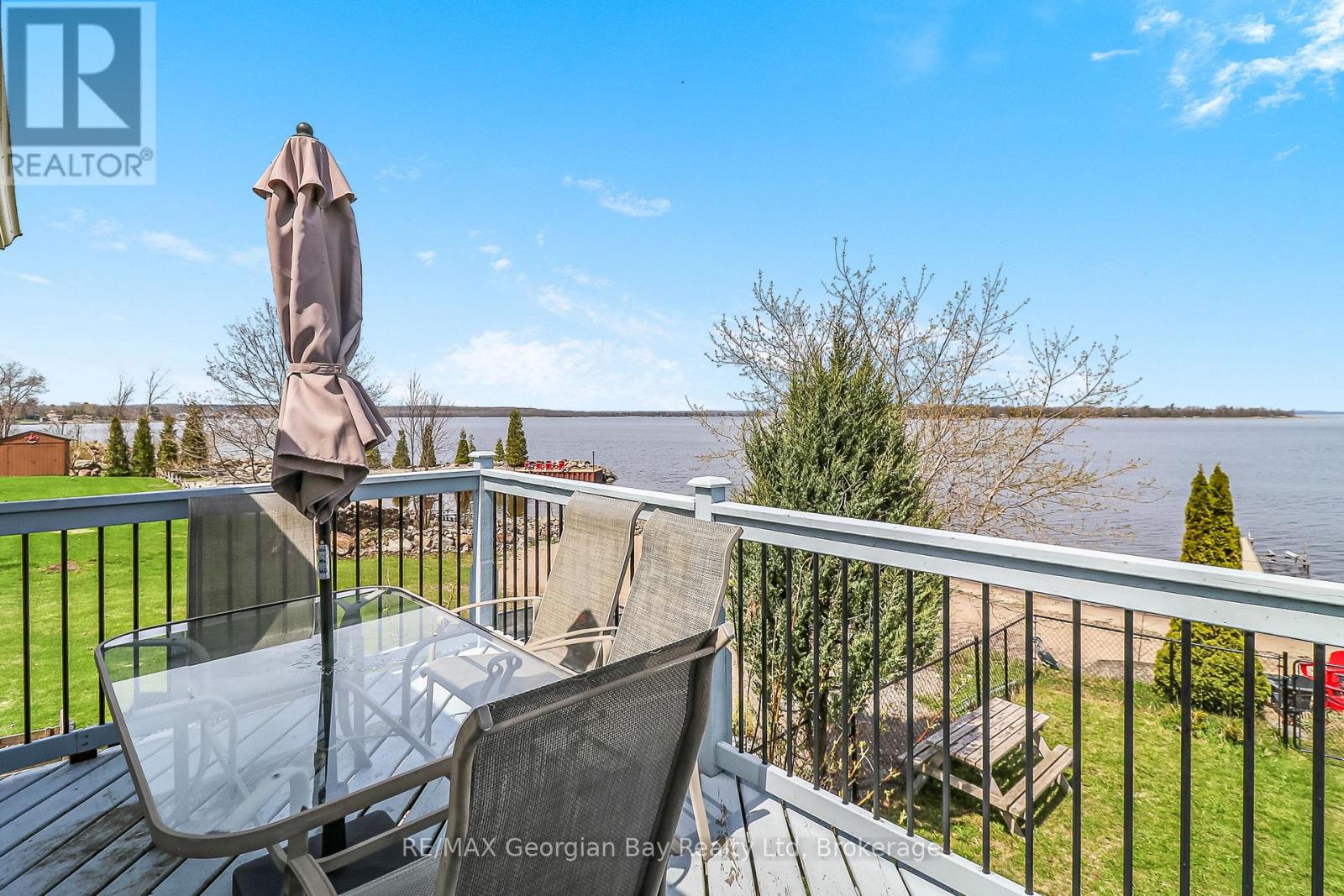 12 Robins Point Road, Tay, Ontario  L0K 2A0 - Photo 23 - S13087020