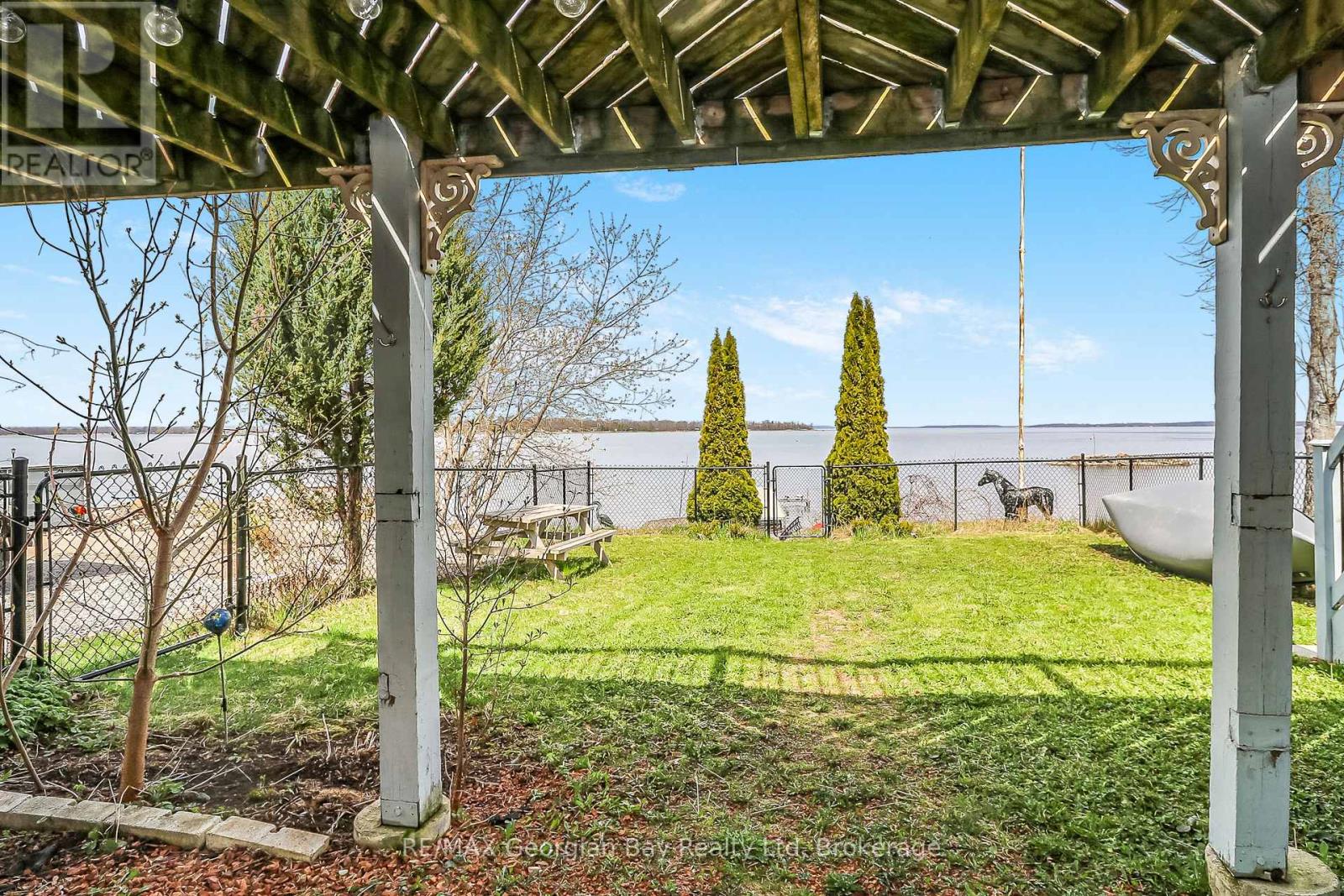 12 Robins Point Road, Tay, Ontario  L0K 2A0 - Photo 34 - S13087020