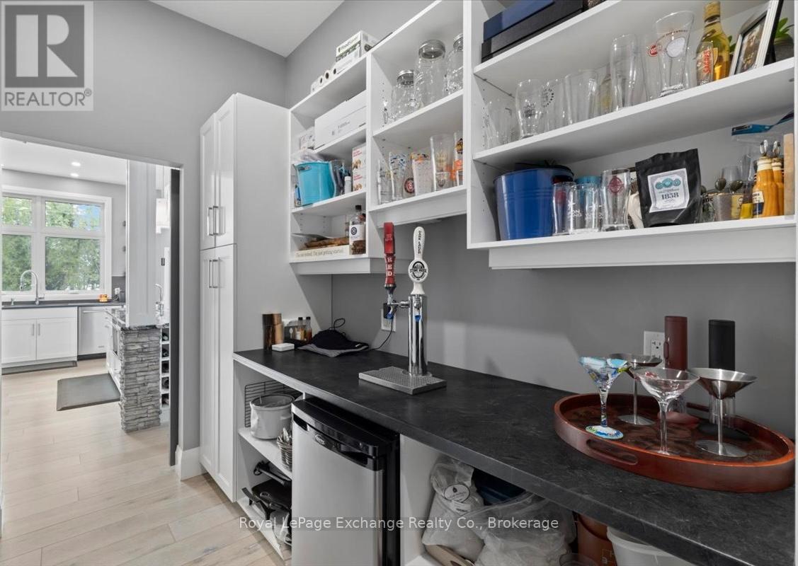 171 Huron Road, Huron-Kinloss, Ontario  N2Z 2X3 - Photo 15 - X13087012