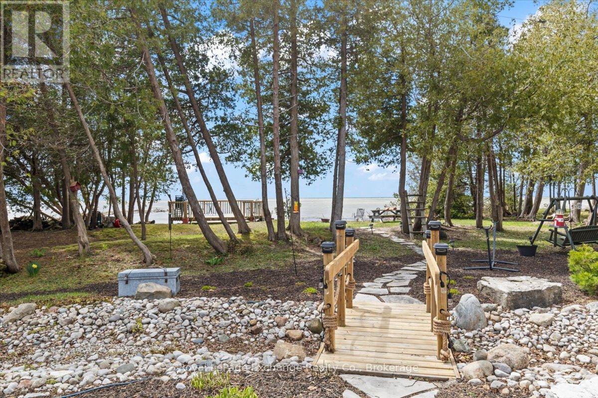 171 Huron Road, Huron-Kinloss, Ontario  N2Z 2X3 - Photo 3 - X13087012