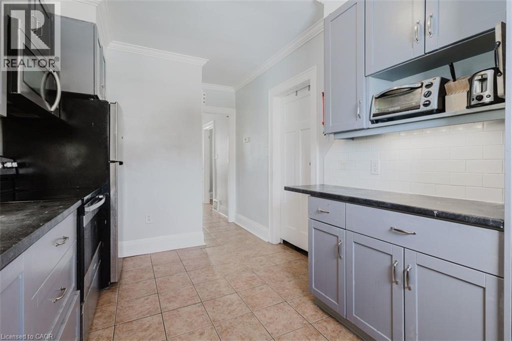 84 South Oval, Hamilton, Ontario  L8S 1R1 - Photo 6 - 40827455