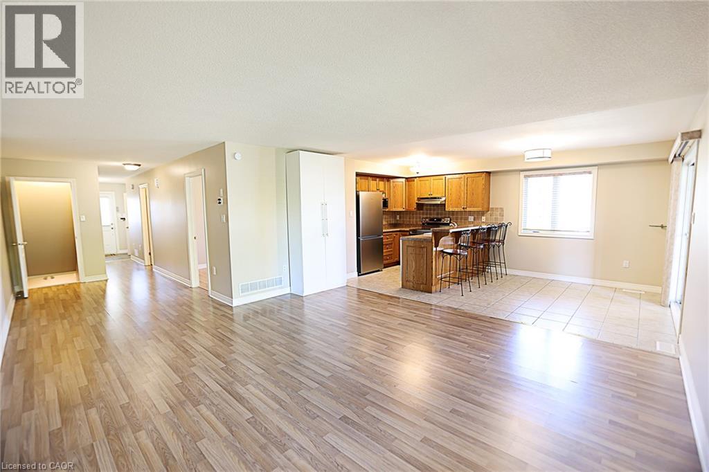 2 Harbour Drive Unit# 9, Hamilton, Ontario  L8E 6B1 - Photo 4 - 40826583